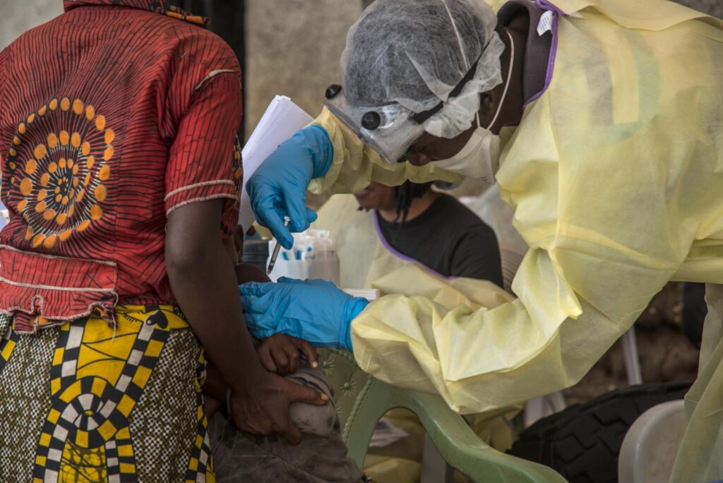 Ebola : la Centrafrique durcit la surveillance sanitaire à ses frontières